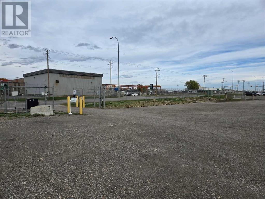 4435 90 Avenue Se Property Photo 16