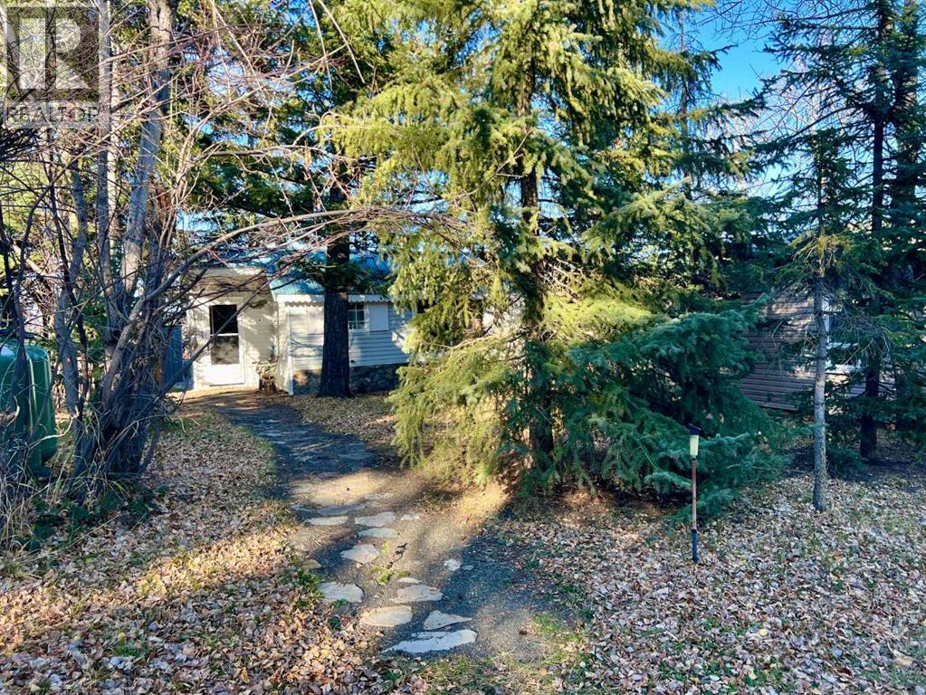 4 Lee Lake Road Property Photo 4