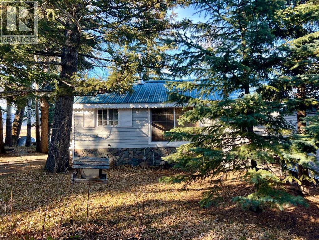 4 Lee Lake Road Property Photo 5