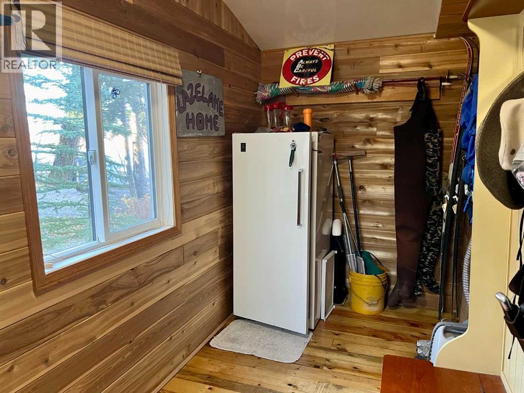 4 Lee Lake Road Property Photo 8