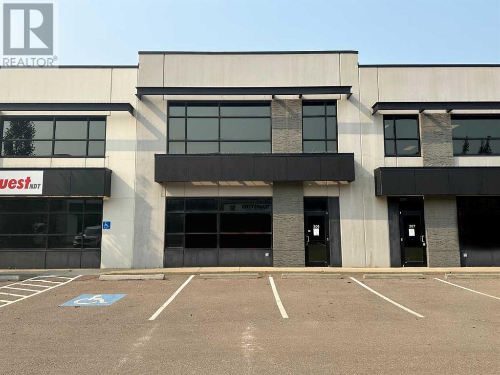 206, 400 Mackenzie Boulevard Property Photo 1