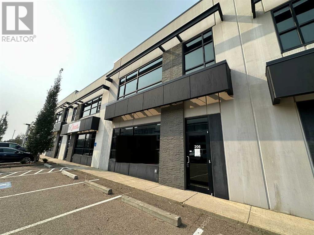 206, 400 Mackenzie Boulevard Property Photo 3