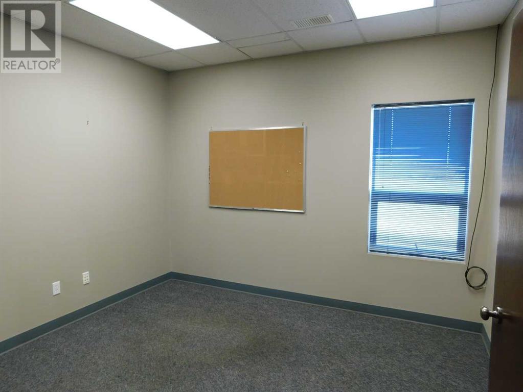 6 183073 Rr 150 Property Photo 33