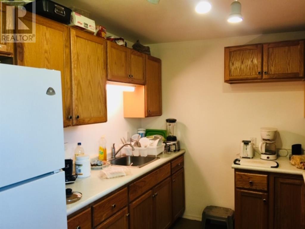 118 Main Street Property Photo 4