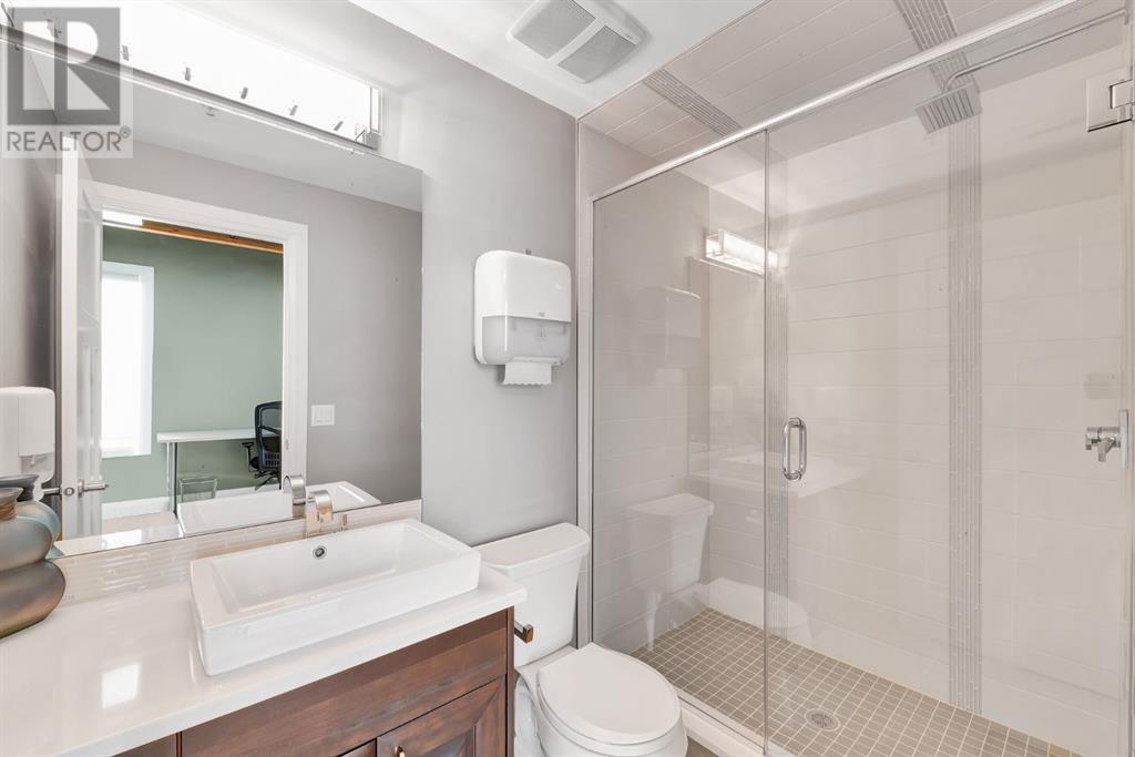 216 40 Avenue Ne Property Photo 27