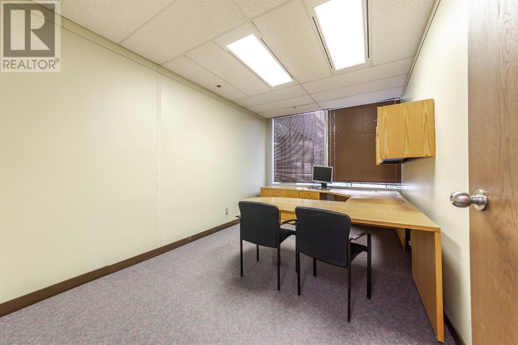 5301 62 Street Property Photo 23