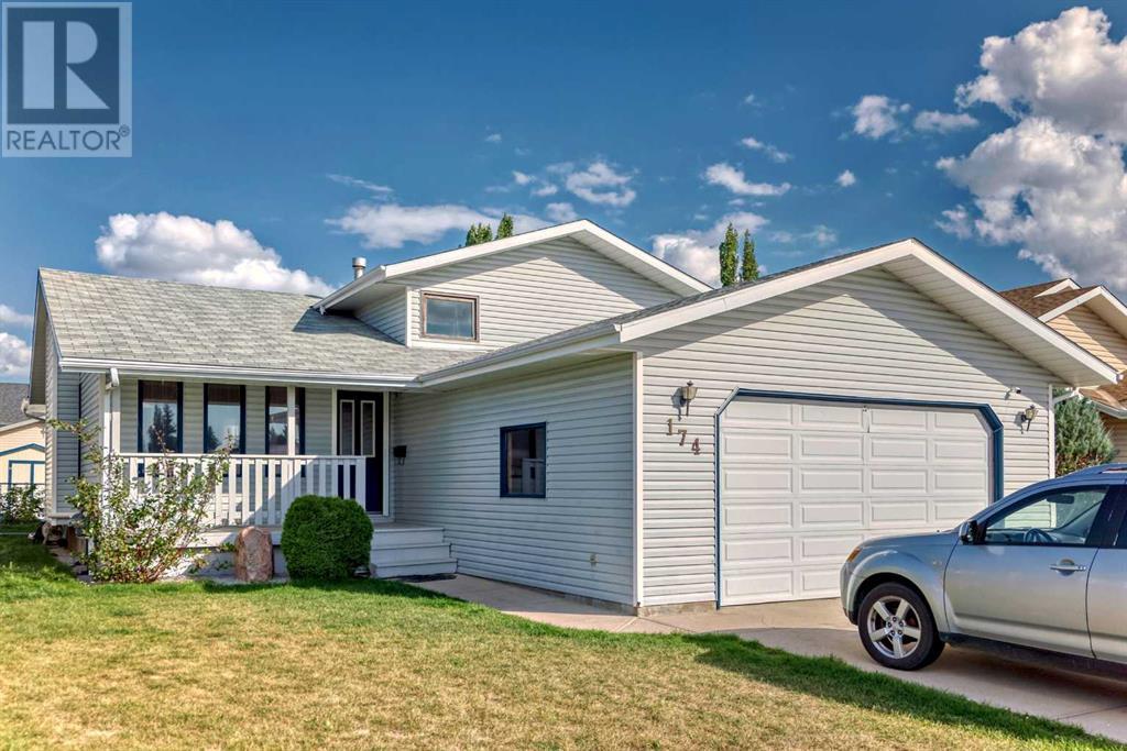 174 Donnelly Crescent Property Photo 1