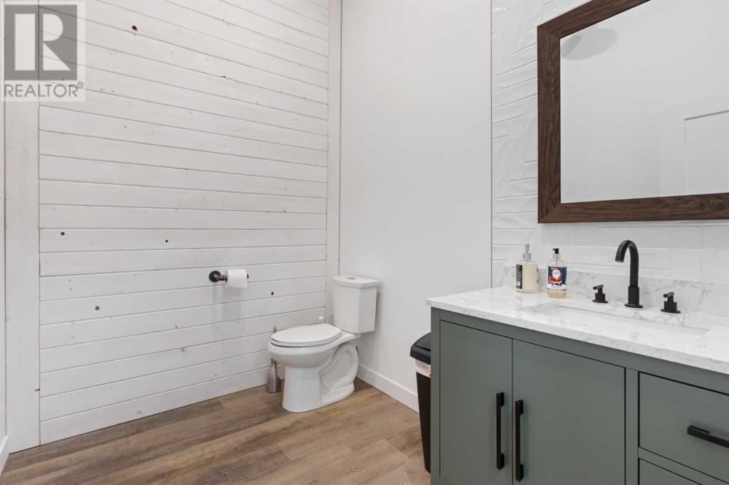 106, 4912 46 Street Property Photo 4
