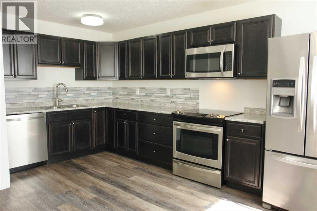 148 Rock Bay Property Photo 14