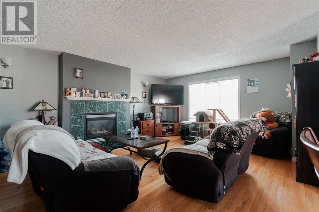 221 Sitka Drive Property Photo 15