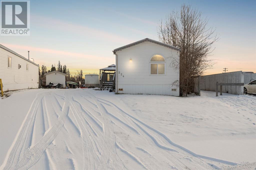 224 Cree Road Property Photo 1