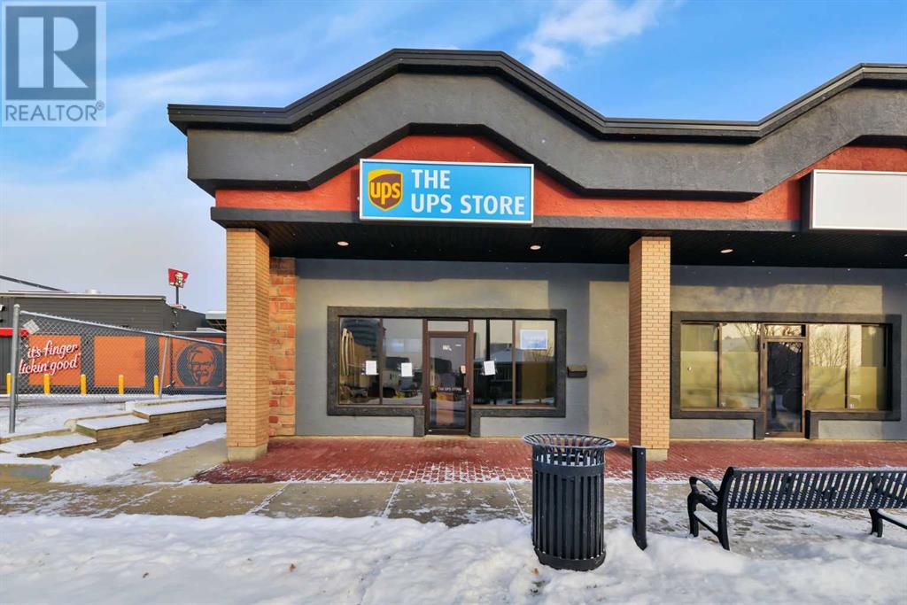 170, 4828 53 Street Property Photo 1