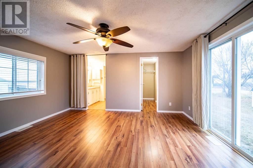 529 6 Avenue Property Photo 36
