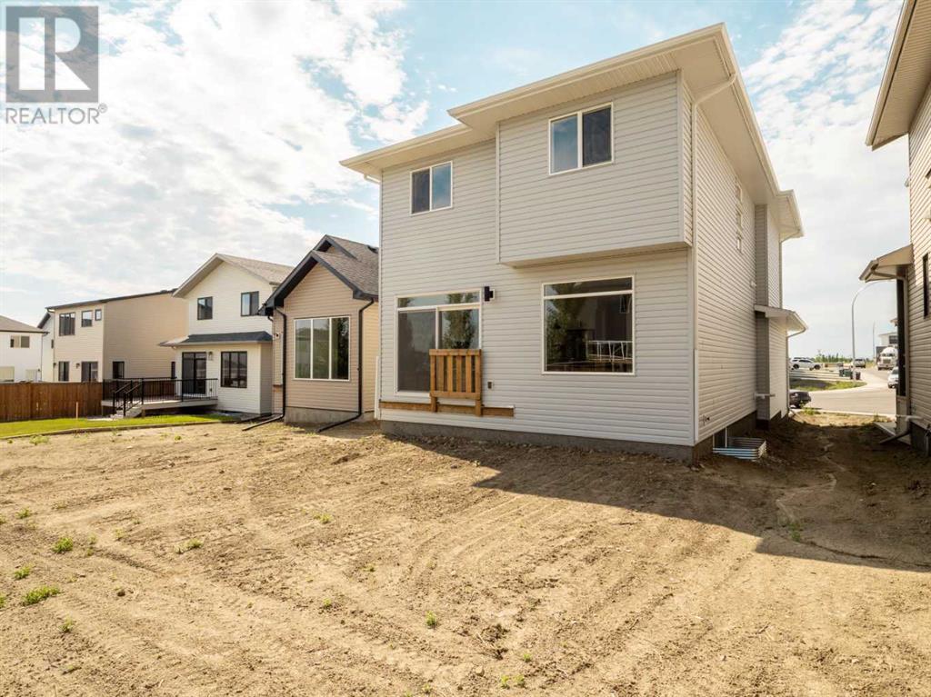 714 Violet Place W Property Photo 20