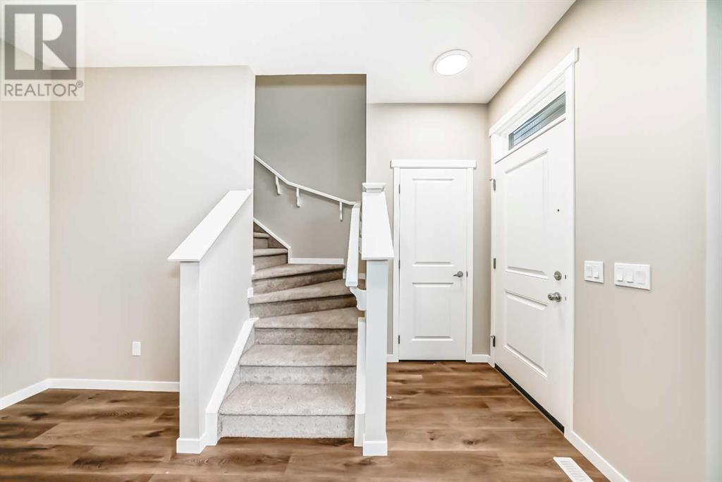 432 Hotchkiss Drive Se Property Photo 4