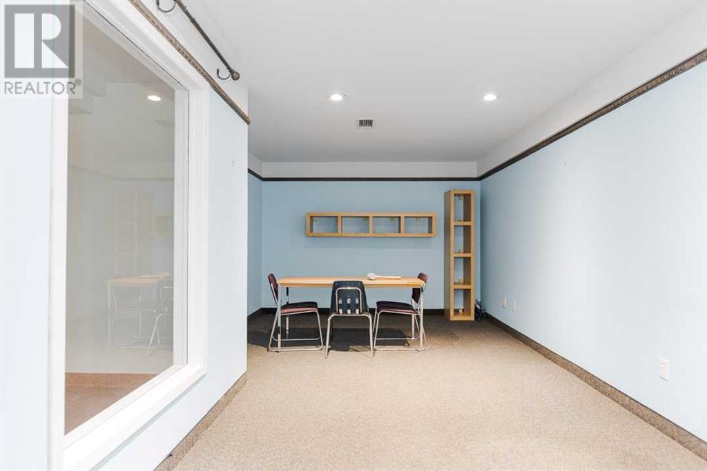 10013 Macdonald Avenue Property Photo 3