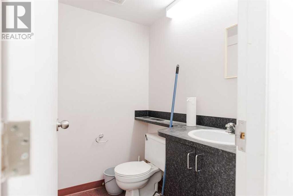 10013 Macdonald Avenue Property Photo 16