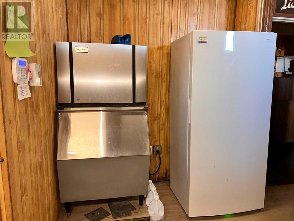 5103 50 Avenue Property Photo 12