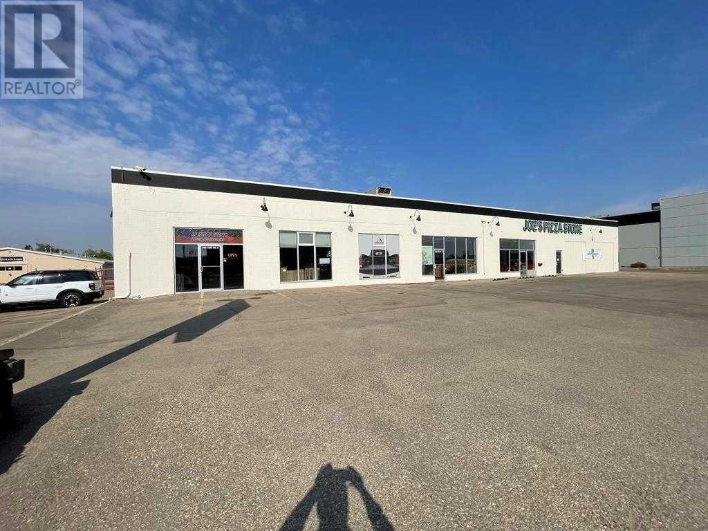 101, 11308 100 Street Property Photo