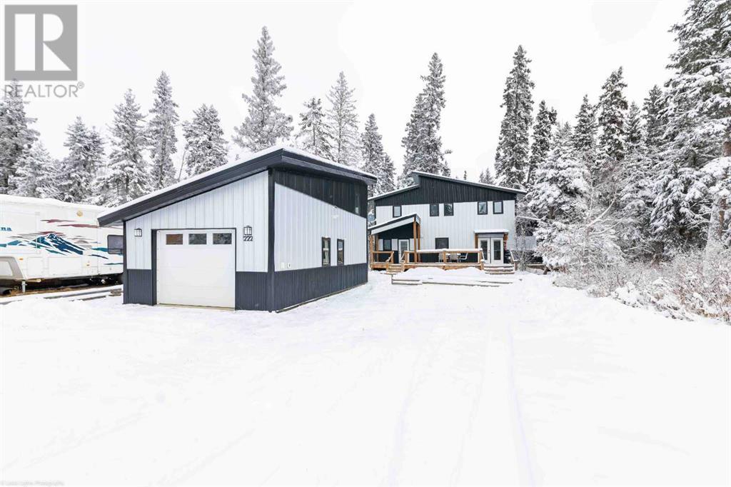 222 Spruce Bay Property Photo