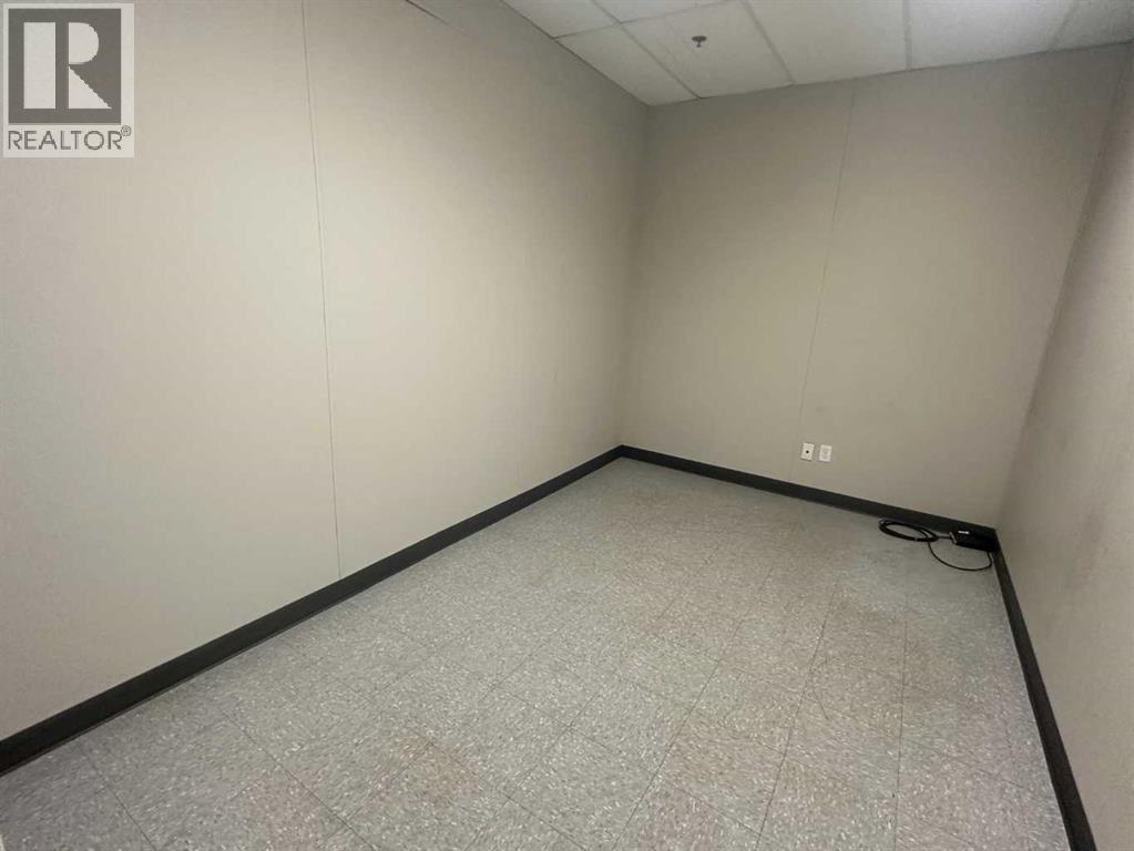 9101 150 Avenue Property Photo 17