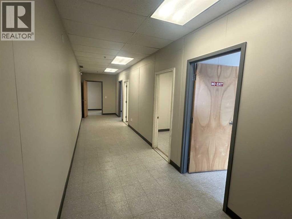 9101 150 Avenue Property Photo 18