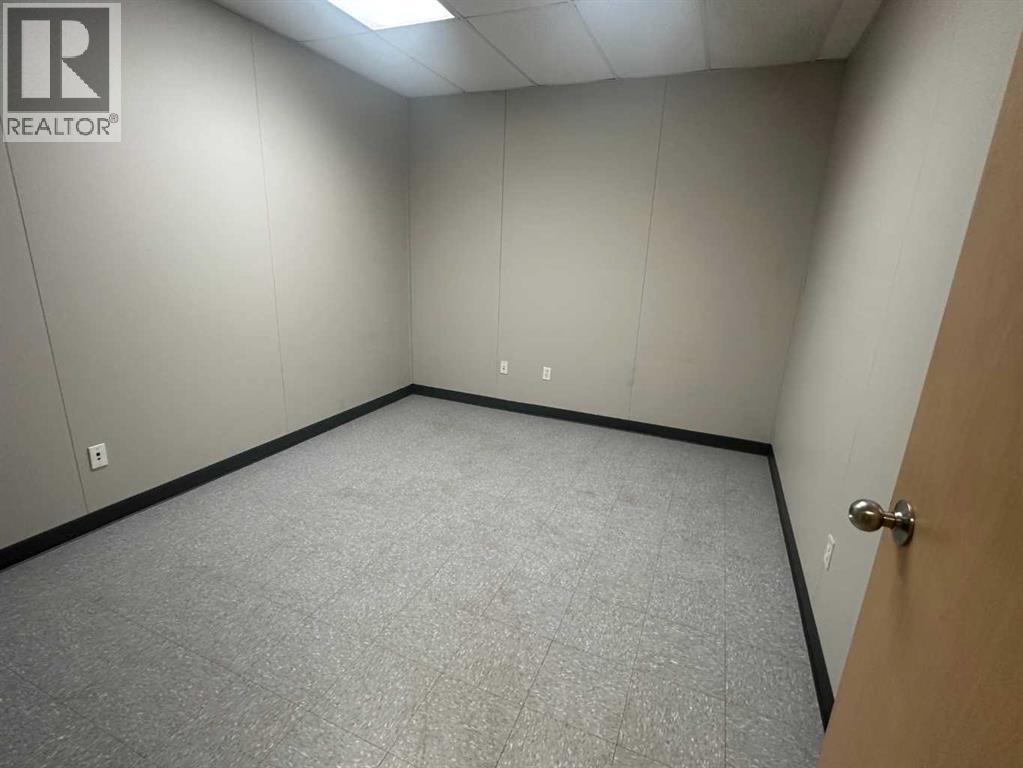 9101 150 Avenue Property Photo 19