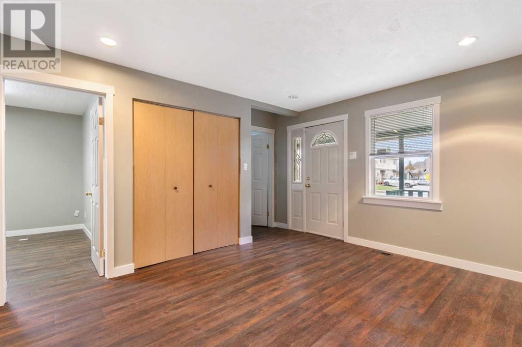 10131 102 Avenue Property Photo 4