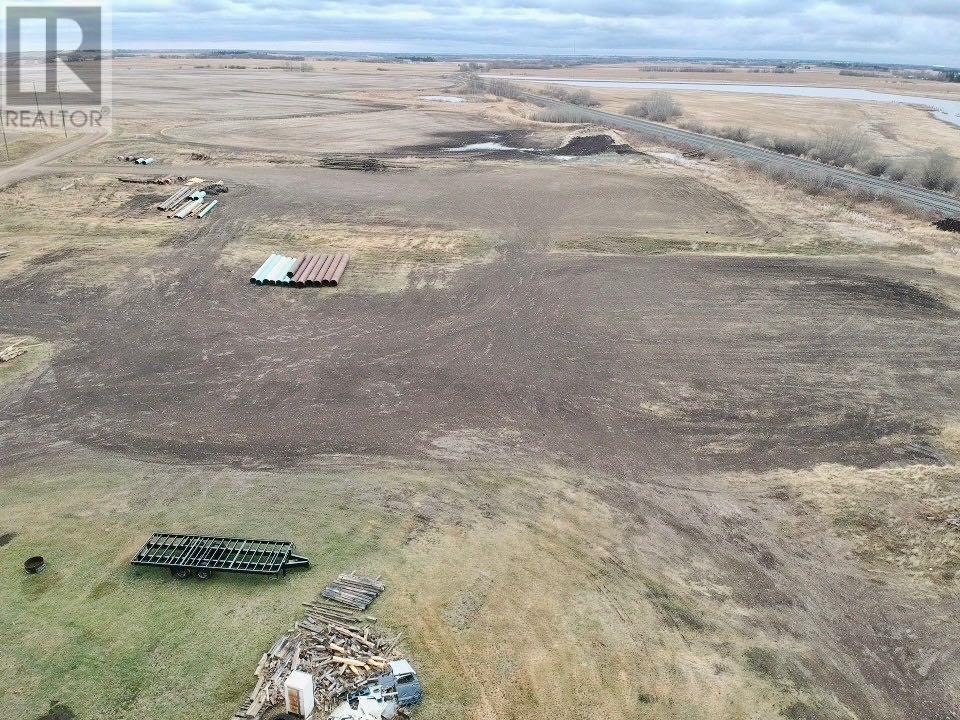 251, 47017 21 Highway Property Photo 7