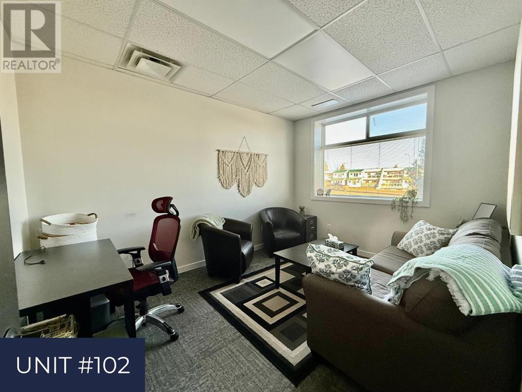 102, 103, 10418 99 Avenue Property Photo 10
