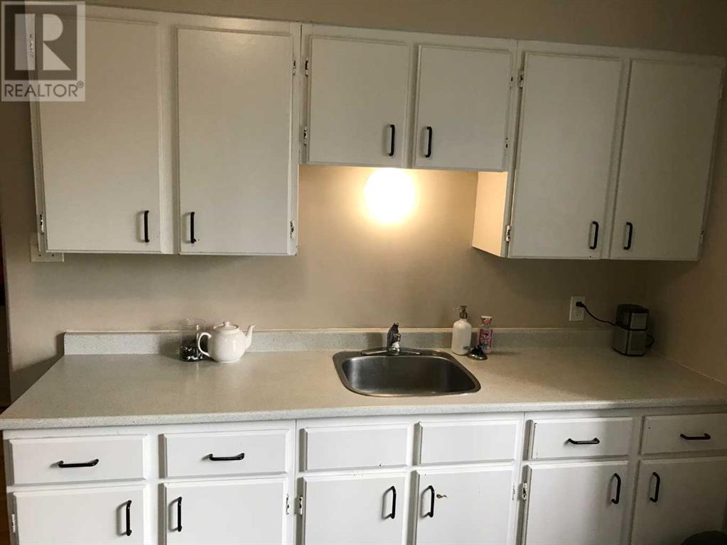 1824 29 Avenue Sw Property Photo 6