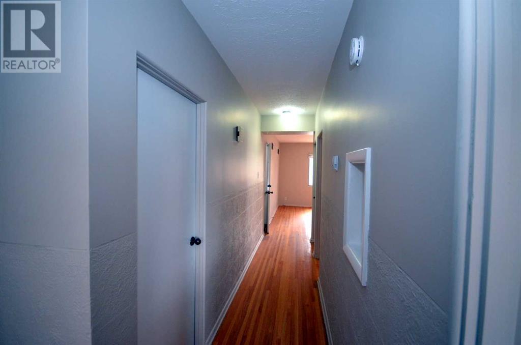 1824 29 Avenue Sw Property Photo 8