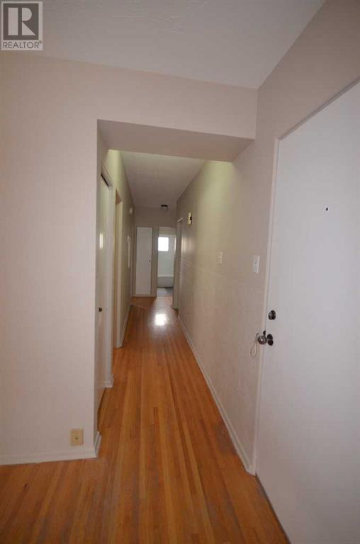 1824 29 Avenue Sw Property Photo 11