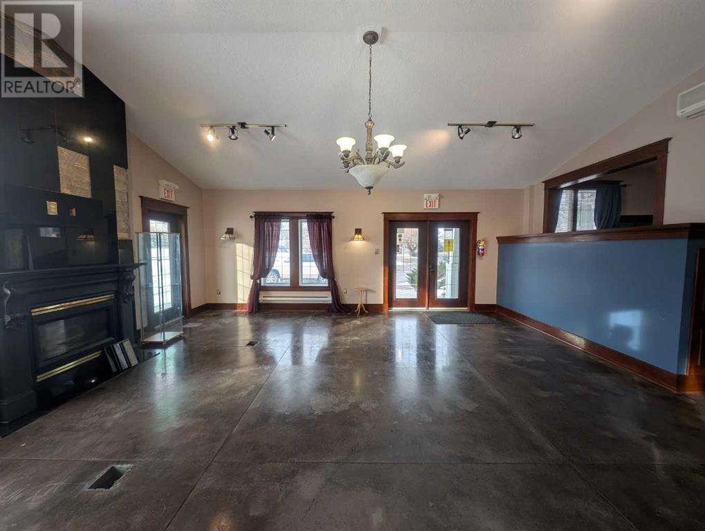 17 Dunmore Road Se Property Photo 17