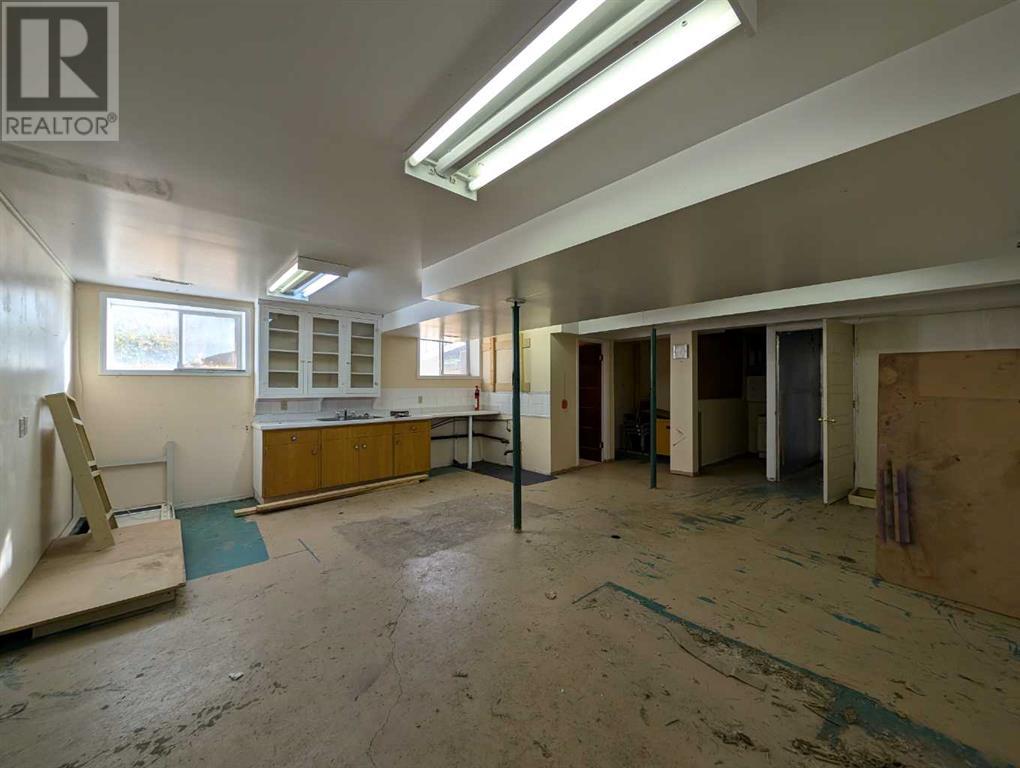 17 Dunmore Road Se Property Photo 28