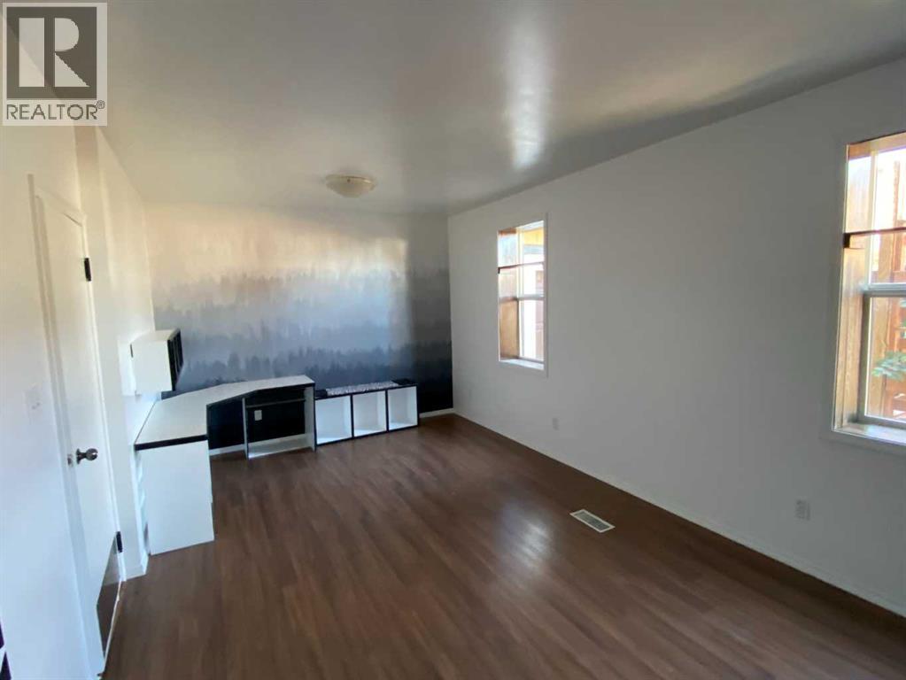 165 Centre Street Property Photo 26