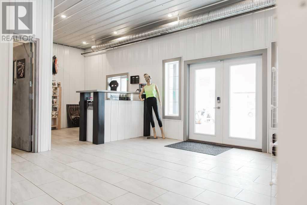 9614 105 Street Property Photo 9