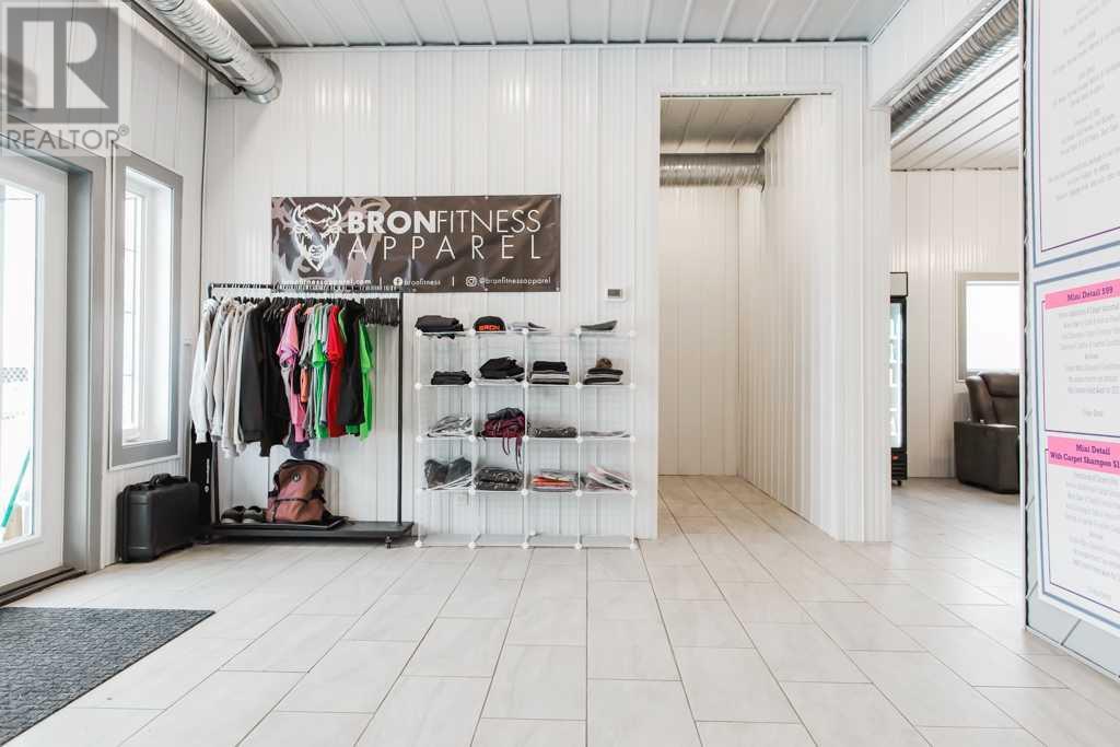 9614 105 Street Property Photo 10