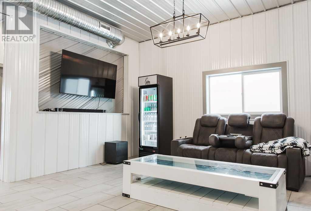 9614 105 Street Property Photo 14