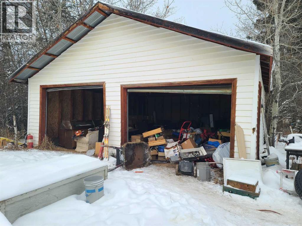 872041 689 Highway Property Photo 20