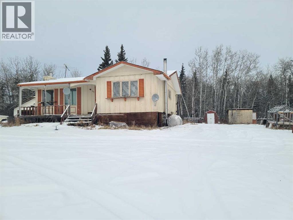 872041 689 Highway Property Photo 25