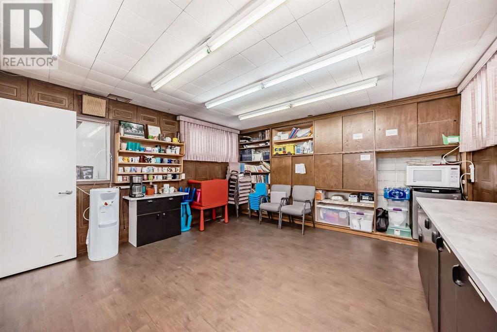 12703 109 Street Nw Property Photo 13