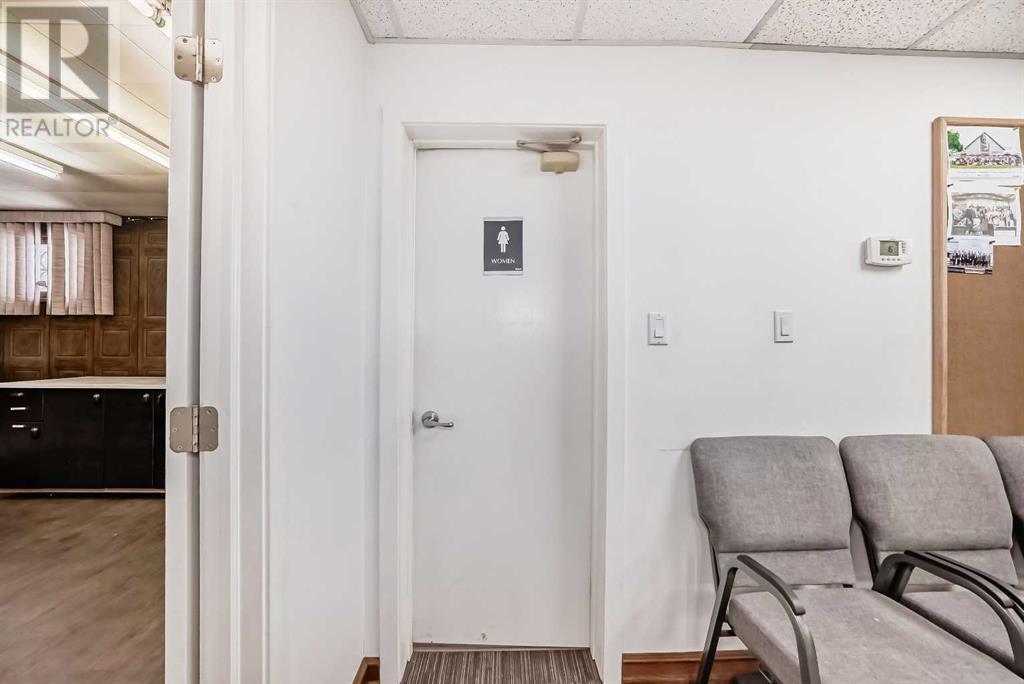 12703 109 Street Nw Property Photo 20