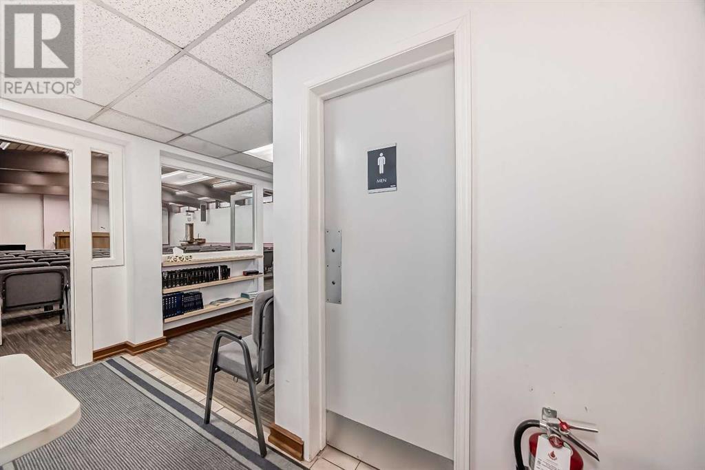 12703 109 Street Nw Property Photo 22