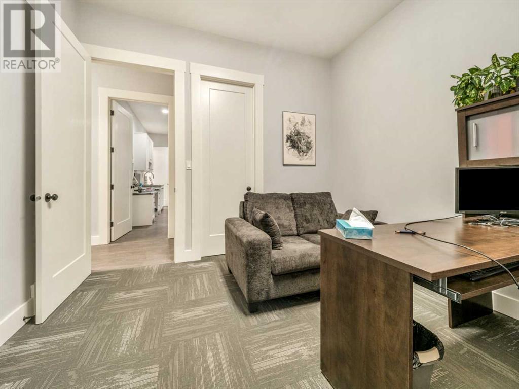 19 Broadway N Property Photo 42
