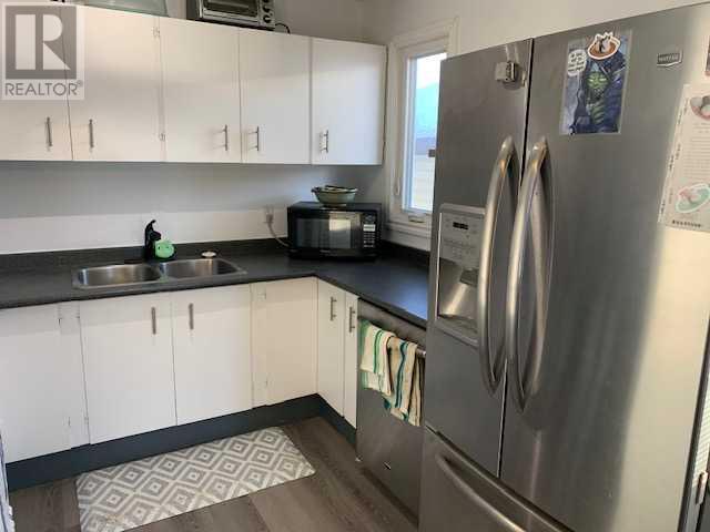 4314 54 Street Property Photo 12