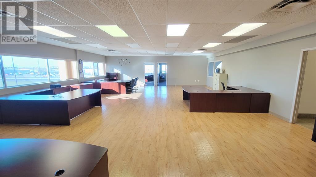 12501 100 Street Property Photo 43