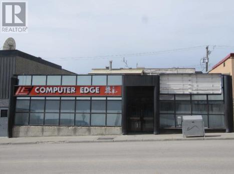 320 50 Street Property Photo 1