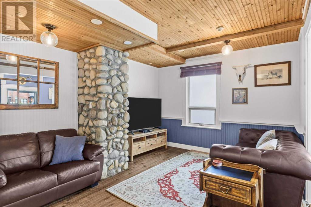 137 Muskrat Street Property Photo 8