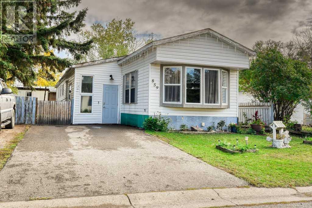 859 Brentwood Crescent Property Photo